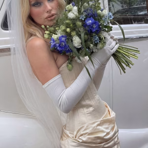 WEDDING BOUQUET W20
