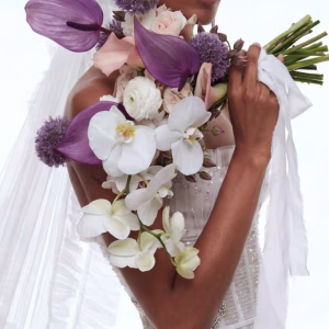 WEDDING BOUQUET W73