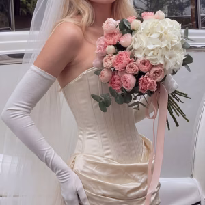 WEDDING BOUQUET W35